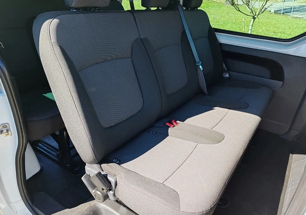 Renault Trafic cena 105000 przebieg: 117416, rok produkcji 2019 z Wolbrom małe 781